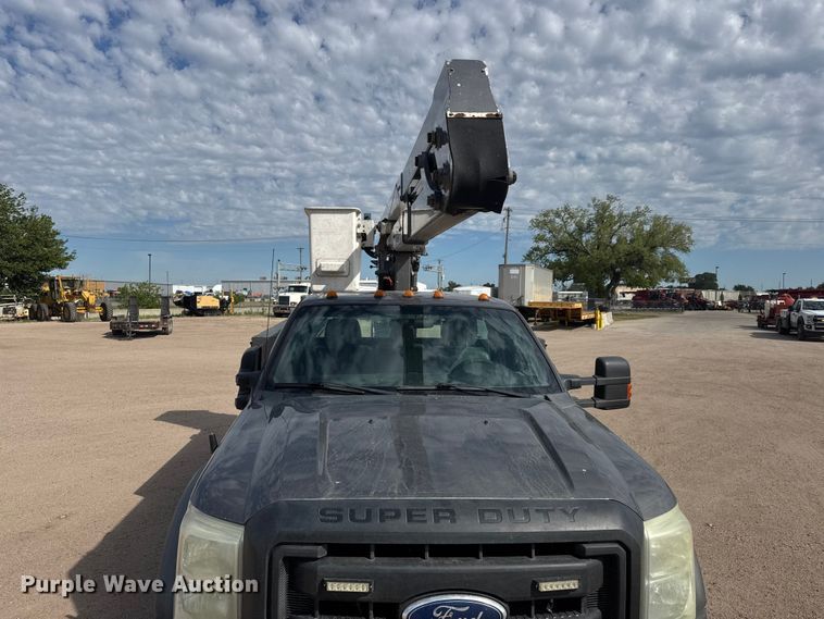 image for item MX9203 2011 Ford F450 Super Duty bucket truck