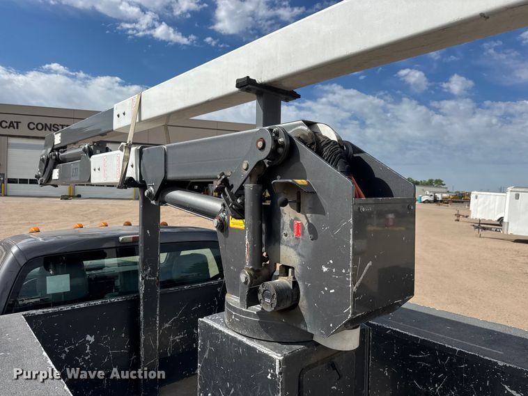 image for item MX9203 2011 Ford F450 Super Duty bucket truck