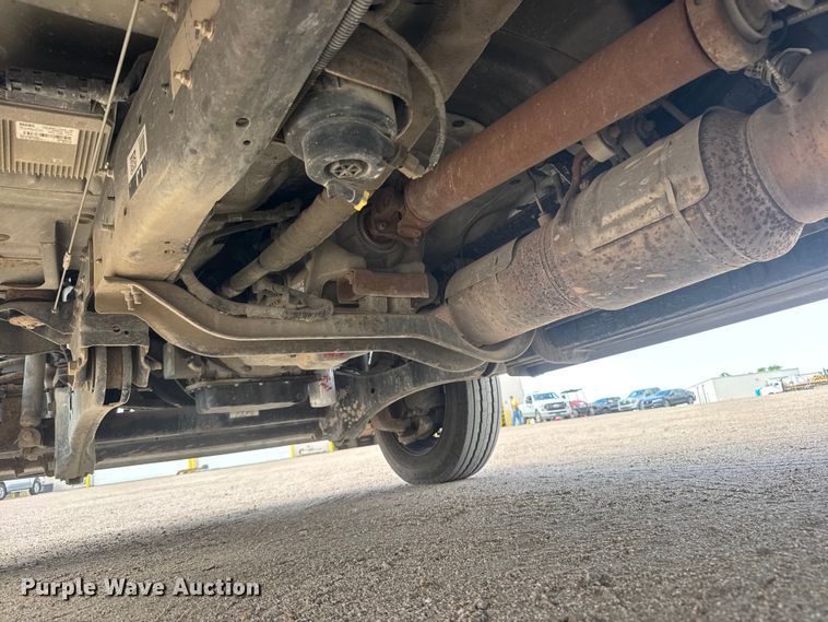 image for item MX9203 2011 Ford F450 Super Duty bucket truck