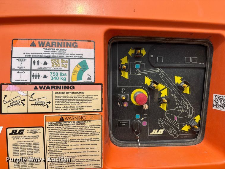 image for item MX9204 2009 JLG 660SJC boom lift