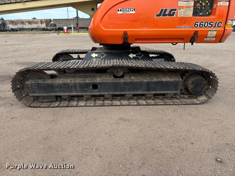 image for item MX9204 2009 JLG 660SJC boom lift