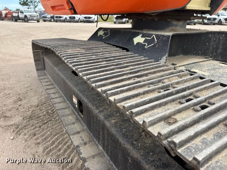 image for item MX9204 2009 JLG 660SJC boom lift