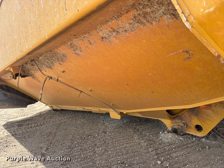 image for item MX9207 Caterpillar 740 GC haul truck dump bed