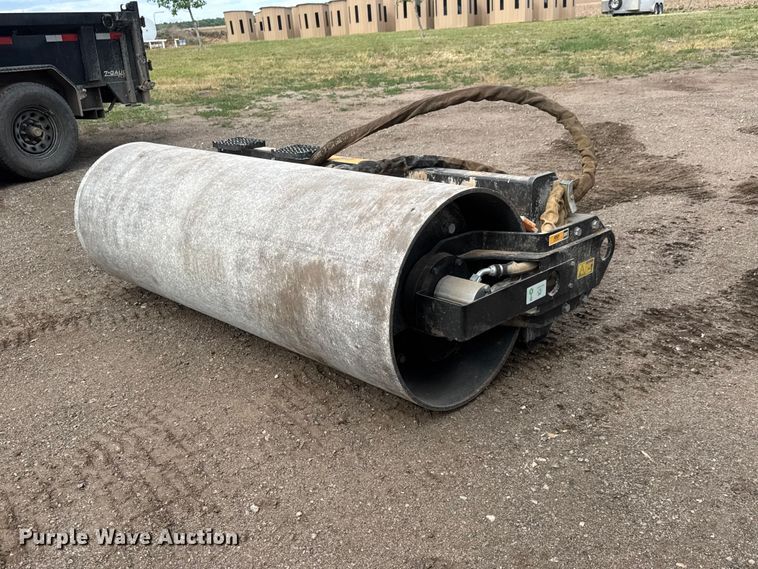 image for item MX9244 2025 Caterpillar CV119 skid steer vibratory roller