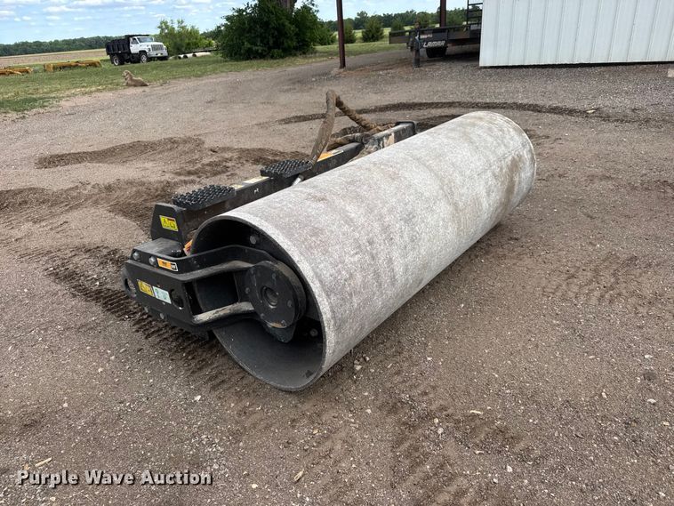 image for item MX9244 2025 Caterpillar CV119 skid steer vibratory roller