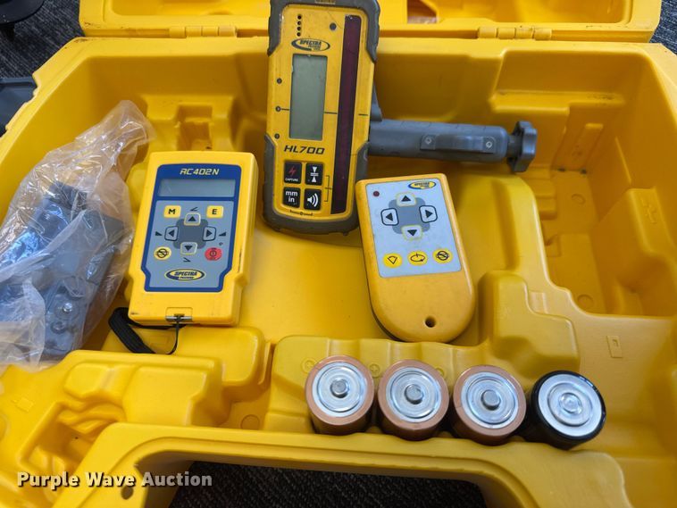 image for item MX9288 Spectra Precision GL412N surveying equipment