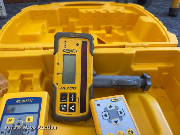 image for item MX9288 Spectra Precision GL412N surveying equipment