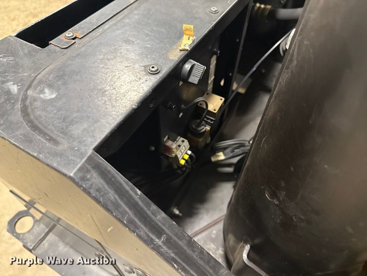 image for item ND9470 Keaser M27 air compressor