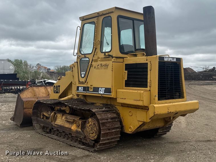 image for item OE9550 1983 Caterpillar 953 LGP track loader