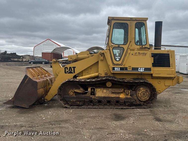 image for item OE9550 1983 Caterpillar 953 LGP track loader