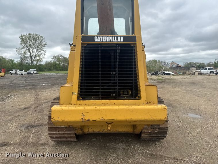 image for item OE9550 1983 Caterpillar 953 LGP track loader