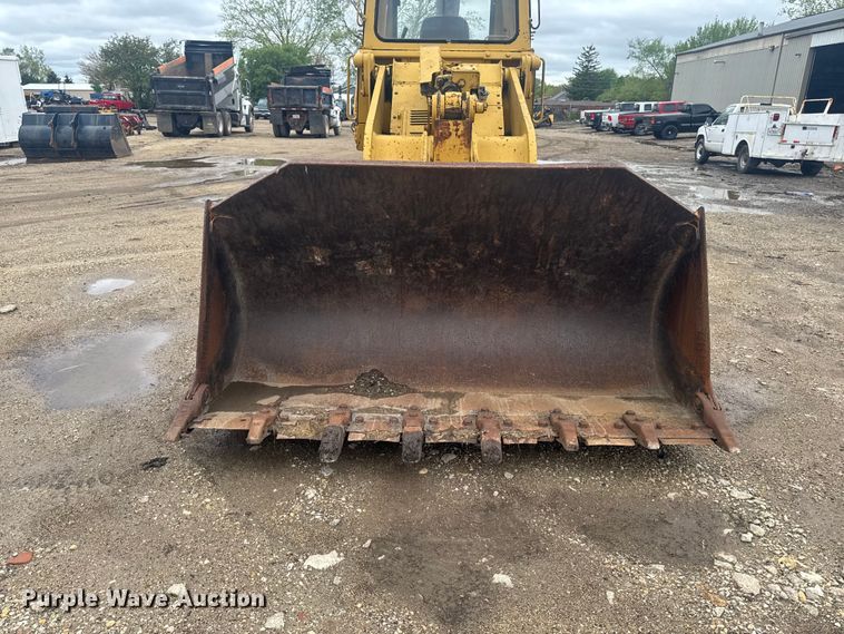 image for item OE9550 1983 Caterpillar 953 LGP track loader
