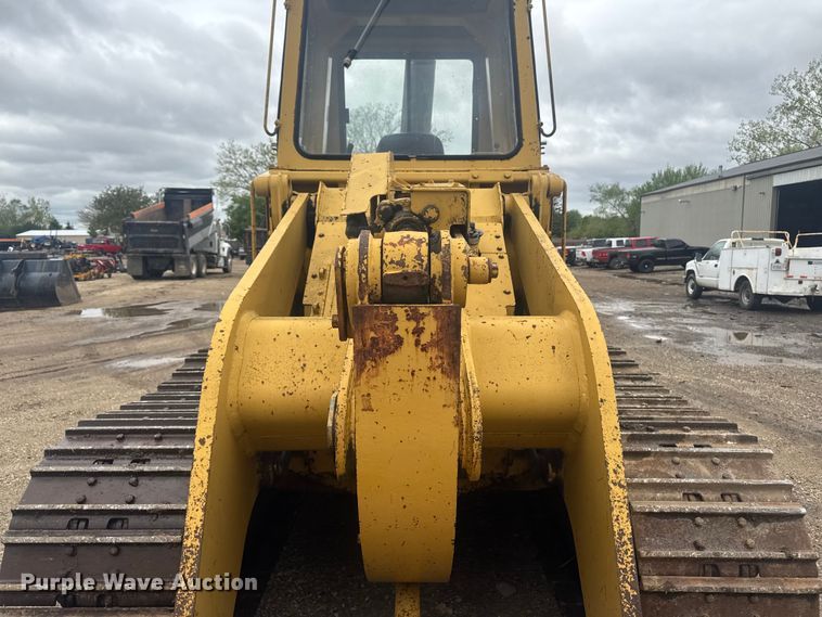image for item OE9550 1983 Caterpillar 953 LGP track loader