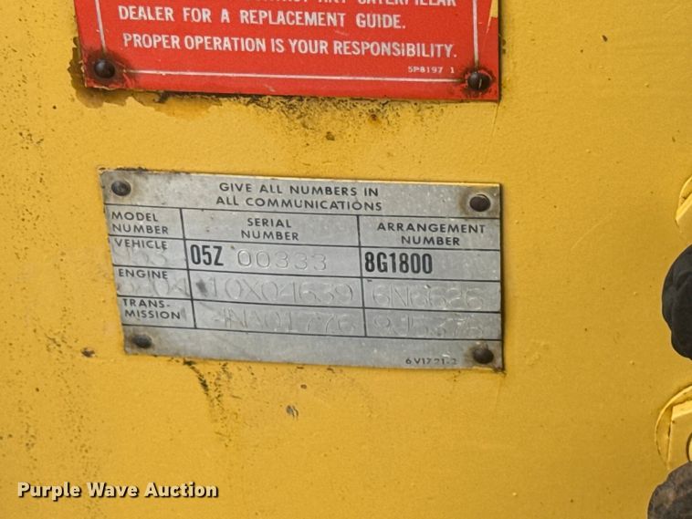 image for item OE9550 1983 Caterpillar 953 LGP track loader