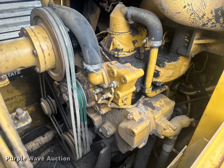 image for item OE9550 1983 Caterpillar 953 LGP track loader
