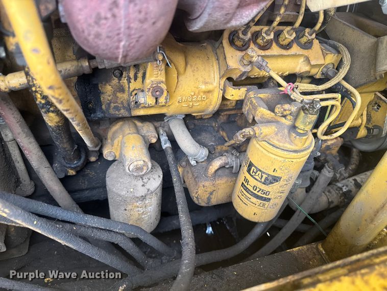 image for item OE9550 1983 Caterpillar 953 LGP track loader