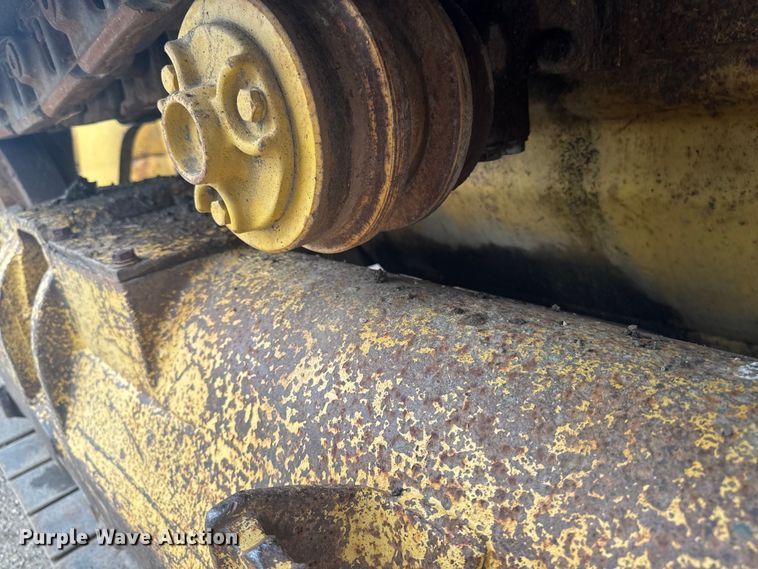 image for item OE9550 1983 Caterpillar 953 LGP track loader