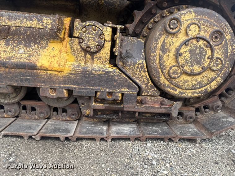 image for item OE9550 1983 Caterpillar 953 LGP track loader