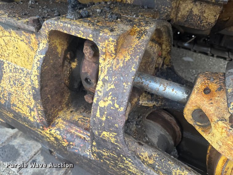 image for item OE9550 1983 Caterpillar 953 LGP track loader