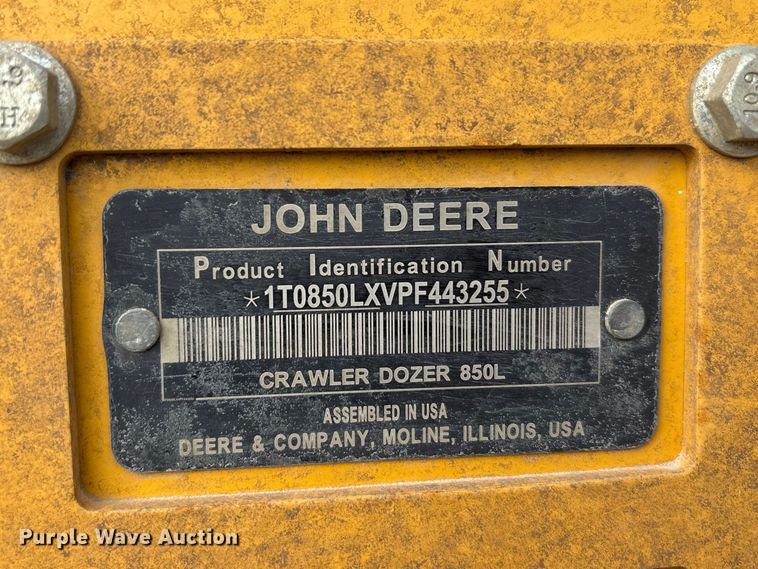 image for item YA1669 2023 John Deere 850L WLT dozer