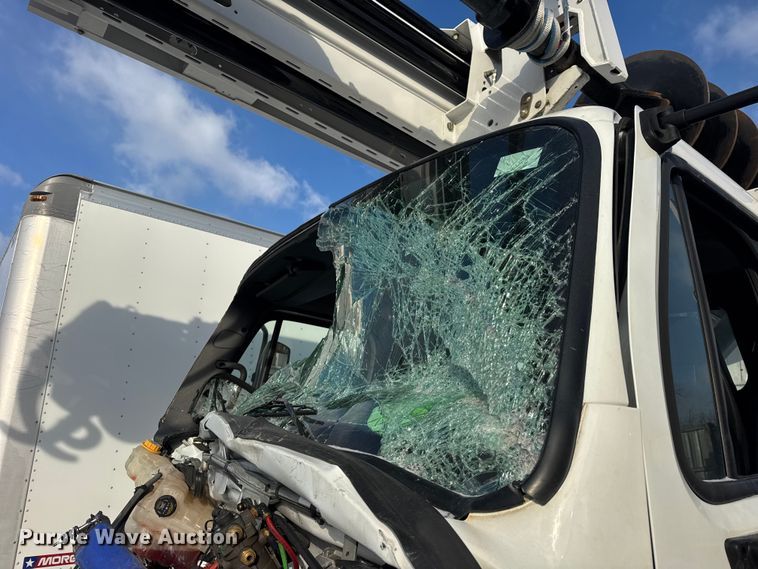 image for item YA2012 2025 Freightliner Business Class M2 digger derrick truck