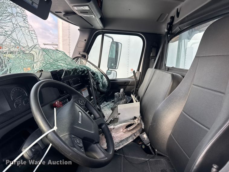 image for item YA2012 2025 Freightliner Business Class M2 digger derrick truck