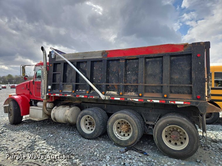 image for item YA2656 2009 Peterbilt 365 dump truck