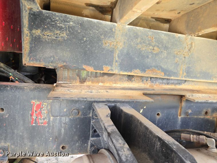 image for item YA2656 2009 Peterbilt 365 dump truck