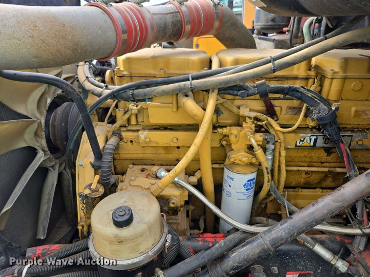 image for item YA2656 2009 Peterbilt 365 dump truck