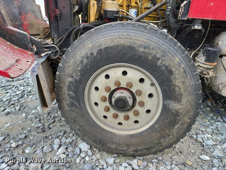 image for item YA2656 2009 Peterbilt 365 dump truck