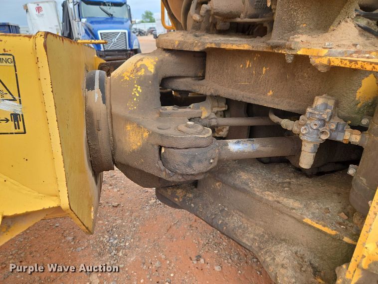 image for item YA2770 2000 Volvo A40 articulated haul truck