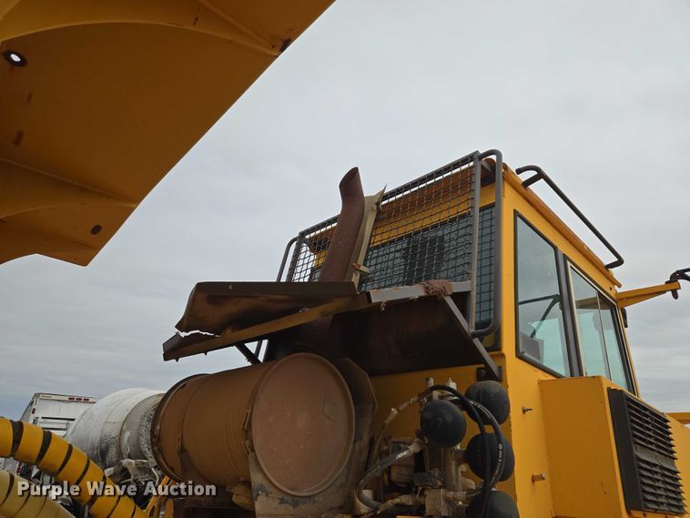 image for item YA2770 2000 Volvo A40 articulated haul truck