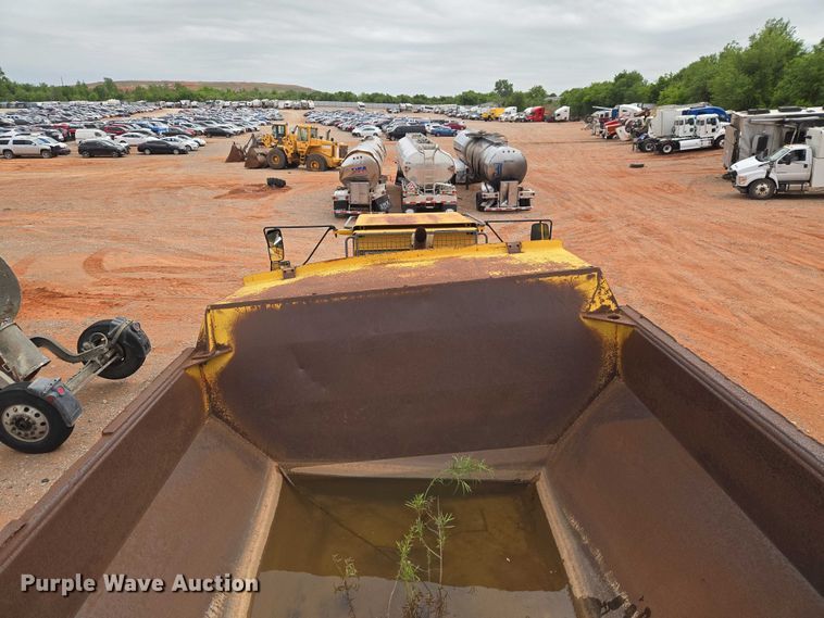image for item YA2770 2000 Volvo A40 articulated haul truck