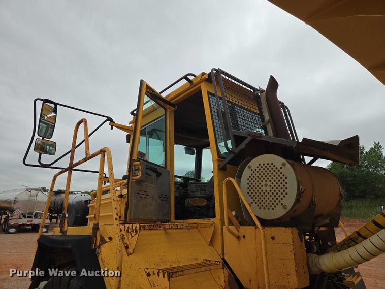 image for item YA2770 2000 Volvo A40 articulated haul truck