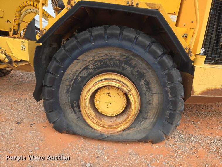 image for item YA2770 2000 Volvo A40 articulated haul truck