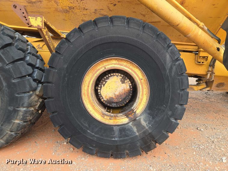 image for item YA2770 2000 Volvo A40 articulated haul truck