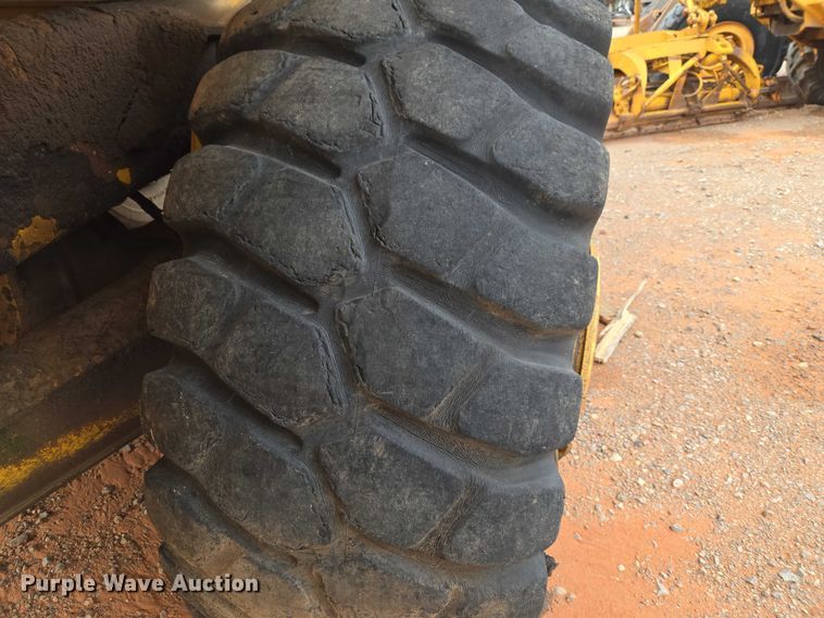 image for item YA2770 2000 Volvo A40 articulated haul truck