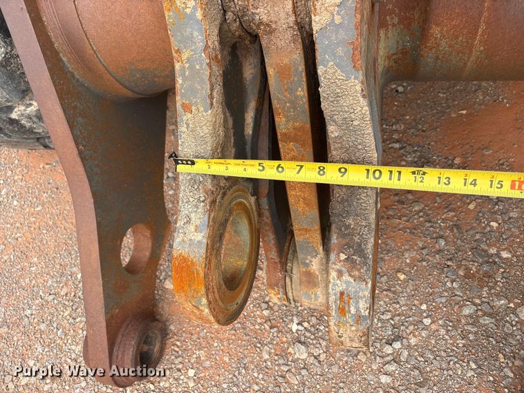 image for item YA2772 1999 Volvo L180C wheel loader