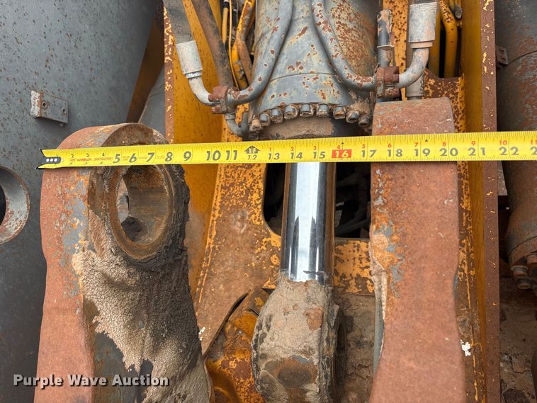 image for item YA2772 1999 Volvo L180C wheel loader