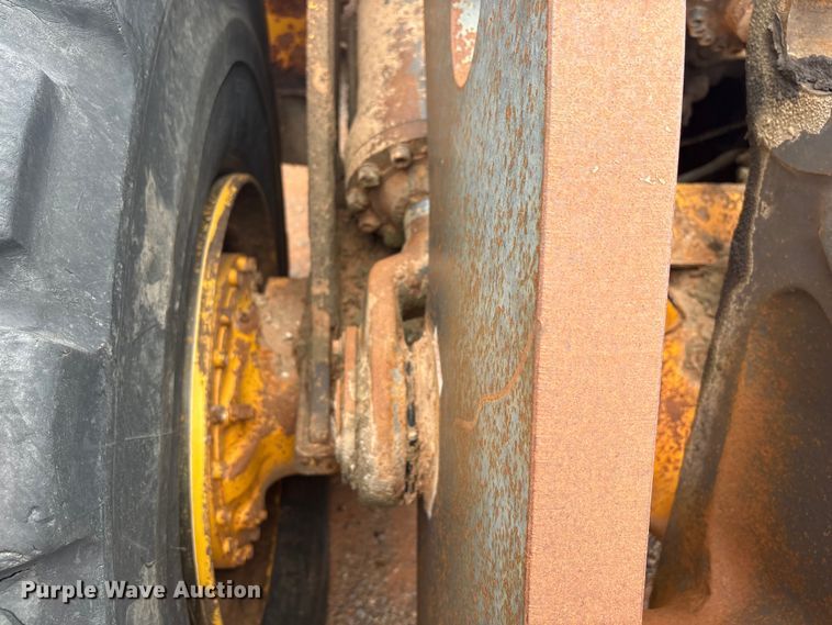 image for item YA2772 1999 Volvo L180C wheel loader