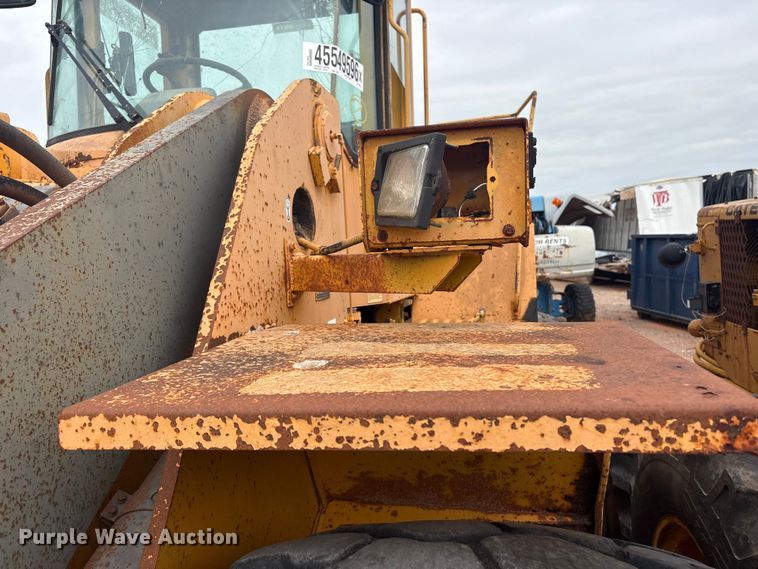 image for item YA2772 1999 Volvo L180C wheel loader