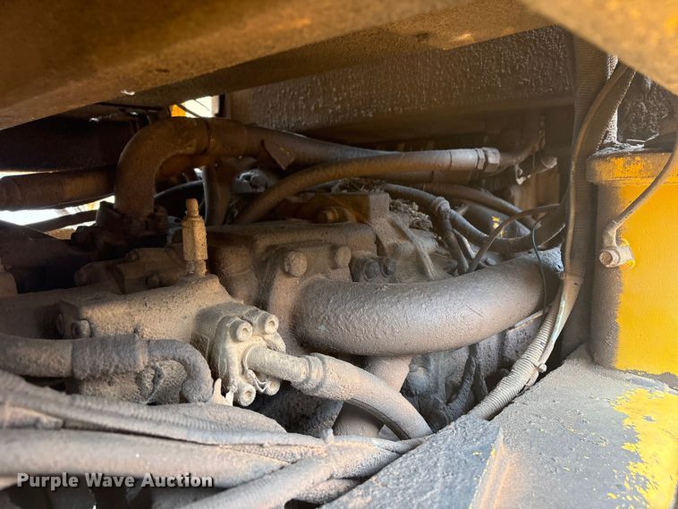 image for item YA2772 1999 Volvo L180C wheel loader