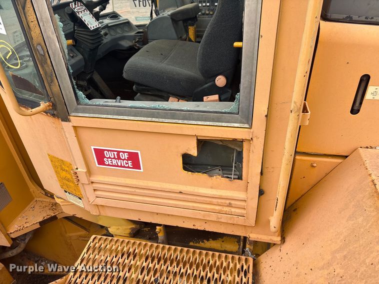 image for item YA2772 1999 Volvo L180C wheel loader