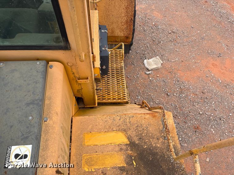 image for item YA2772 1999 Volvo L180C wheel loader