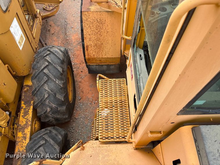 image for item YA2772 1999 Volvo L180C wheel loader
