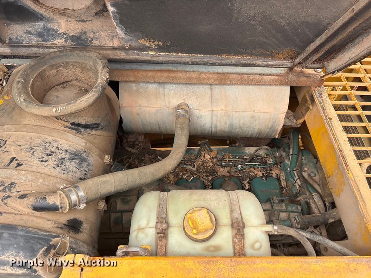 image for item YA2772 1999 Volvo L180C wheel loader