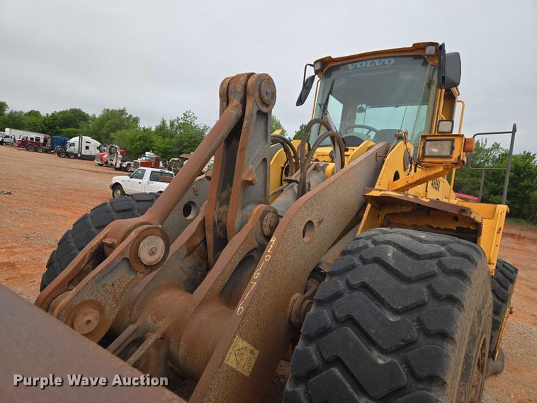 image for item YA2777 Volvo L180E wheel loader