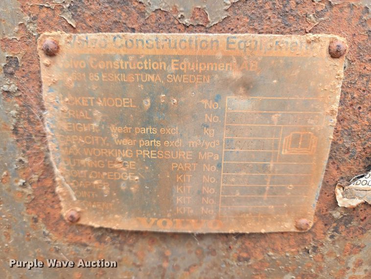 image for item YA2777 Volvo L180E wheel loader