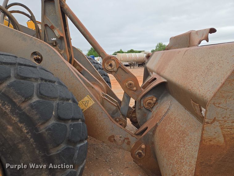 image for item YA2777 Volvo L180E wheel loader