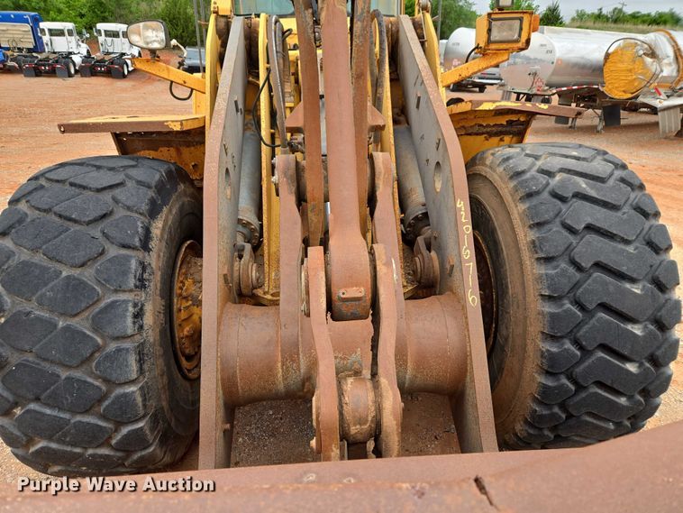 image for item YA2777 Volvo L180E wheel loader